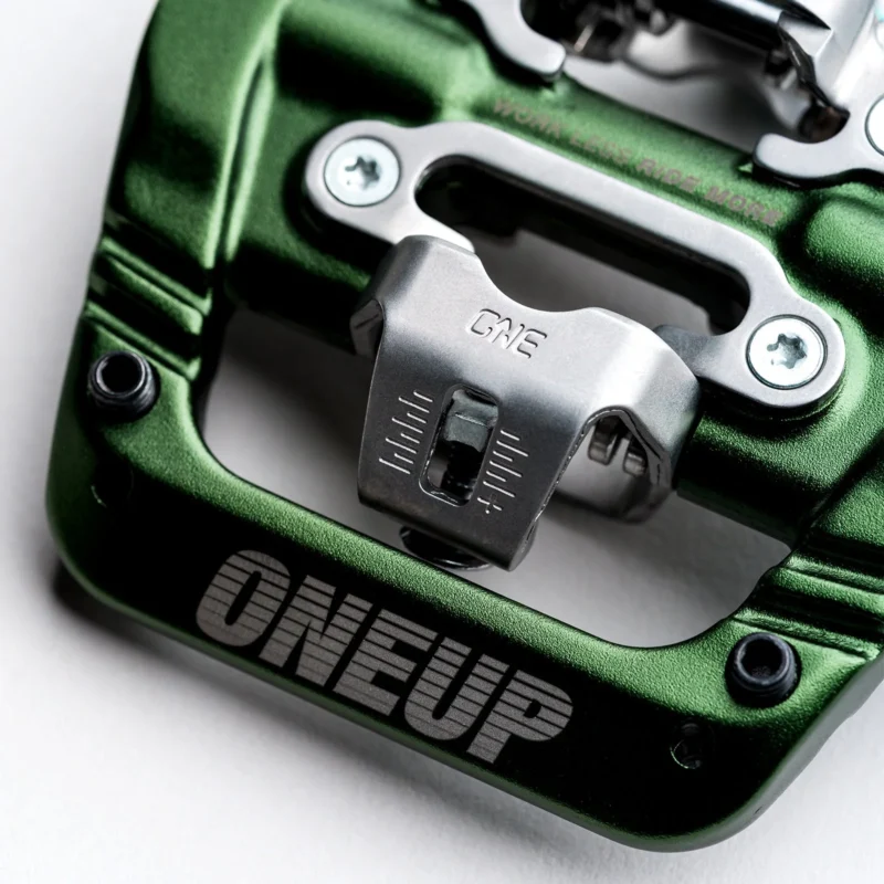 Oneup Components Clippedal Darkgreen Bindingdetail