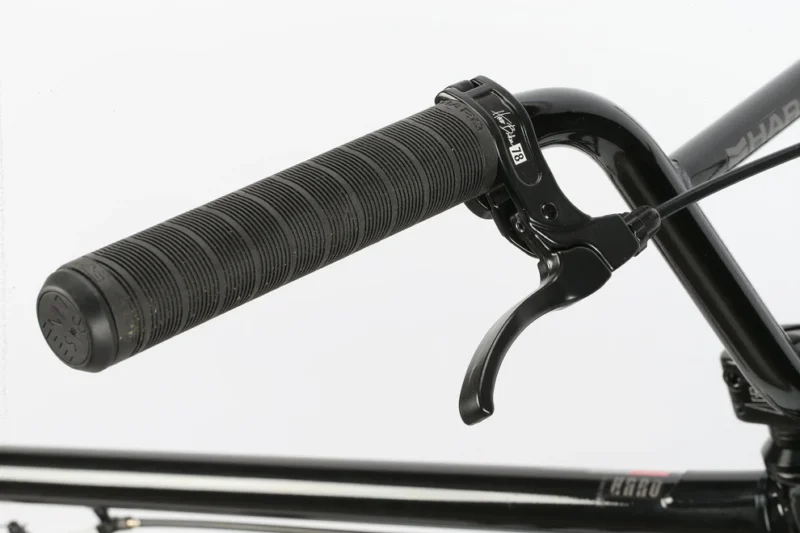 2023 haro downtown black detail3