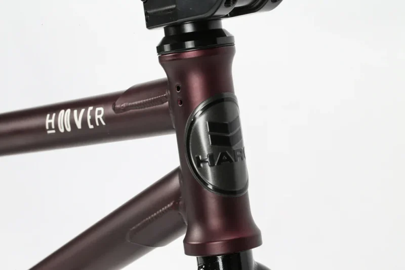 2023 haro hoover vividmerlot detail2