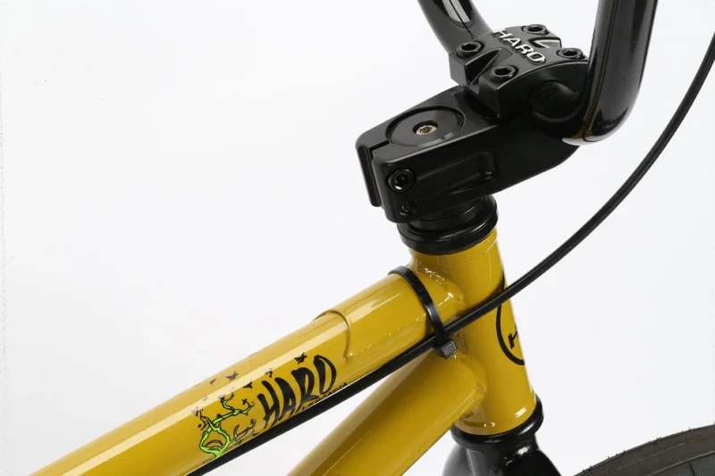 2023 haro leucadia honeymustard detail 2
