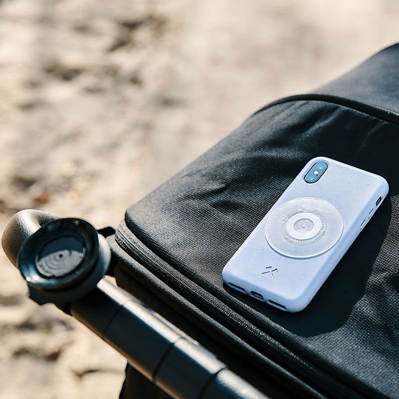 FIDLOCK VACUUM uni phone patch location auf kinderwagen 800x800