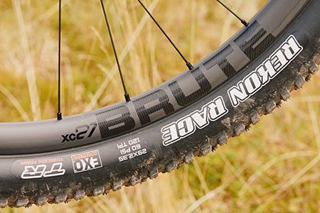 Sunn Shamann XC 2026 - detail cadre carbone 100mm